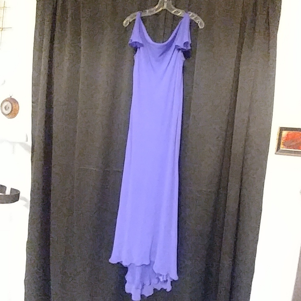 Roaring 20's style dress in a extraordinary color